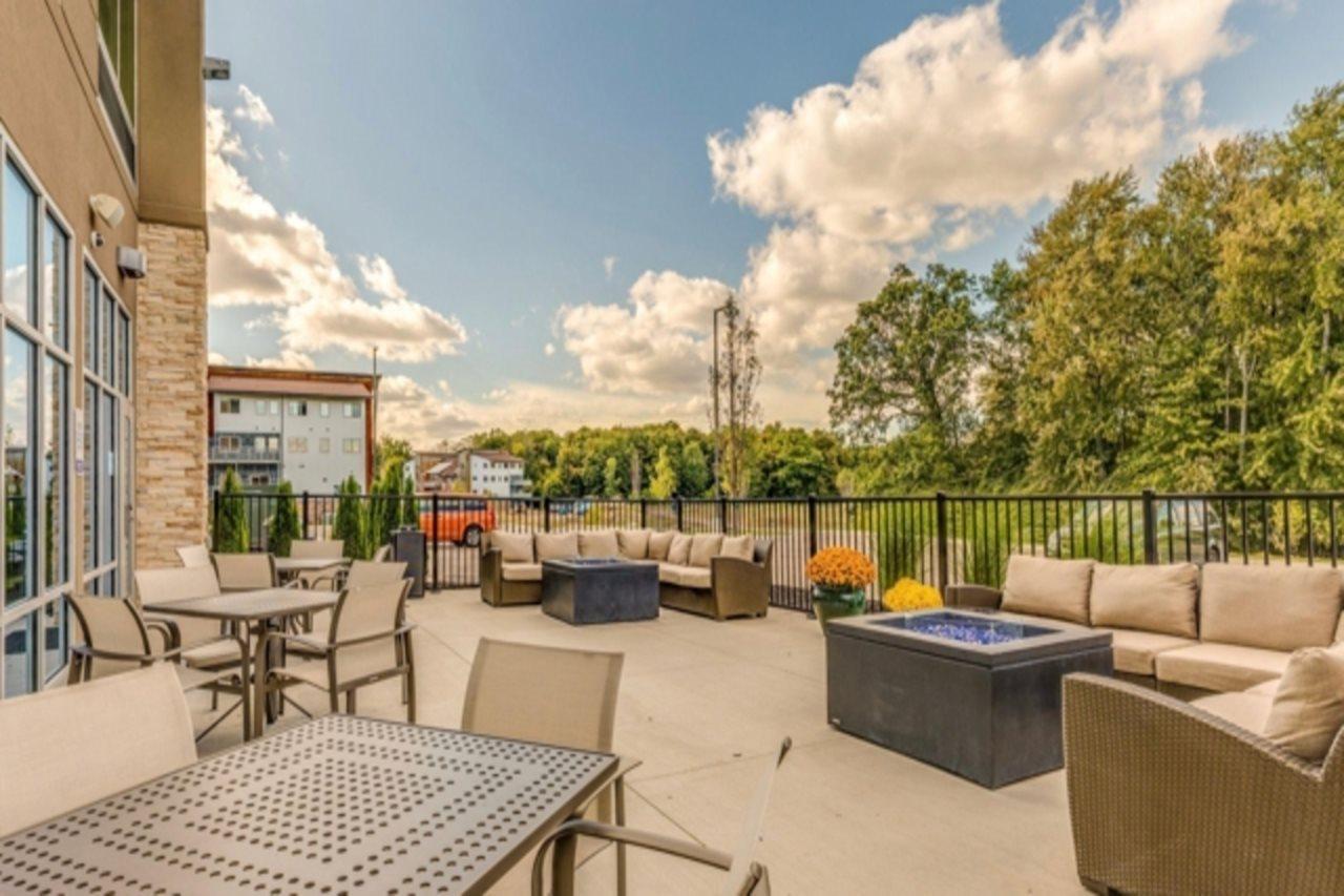 Holiday Inn Express & Suites - Cedar Springs - Grand Rapids N By Ihg מראה חיצוני תמונה